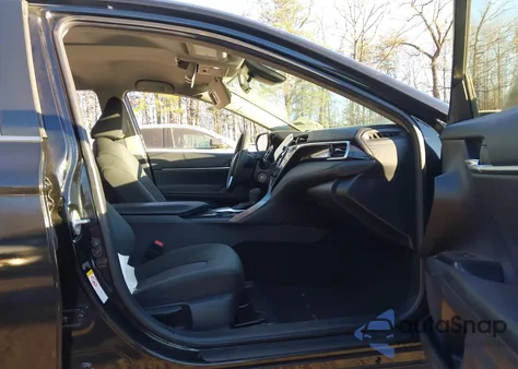 2018 Toyota Camry Le from USA, damaged, VIN JTNB11HK1J3009643